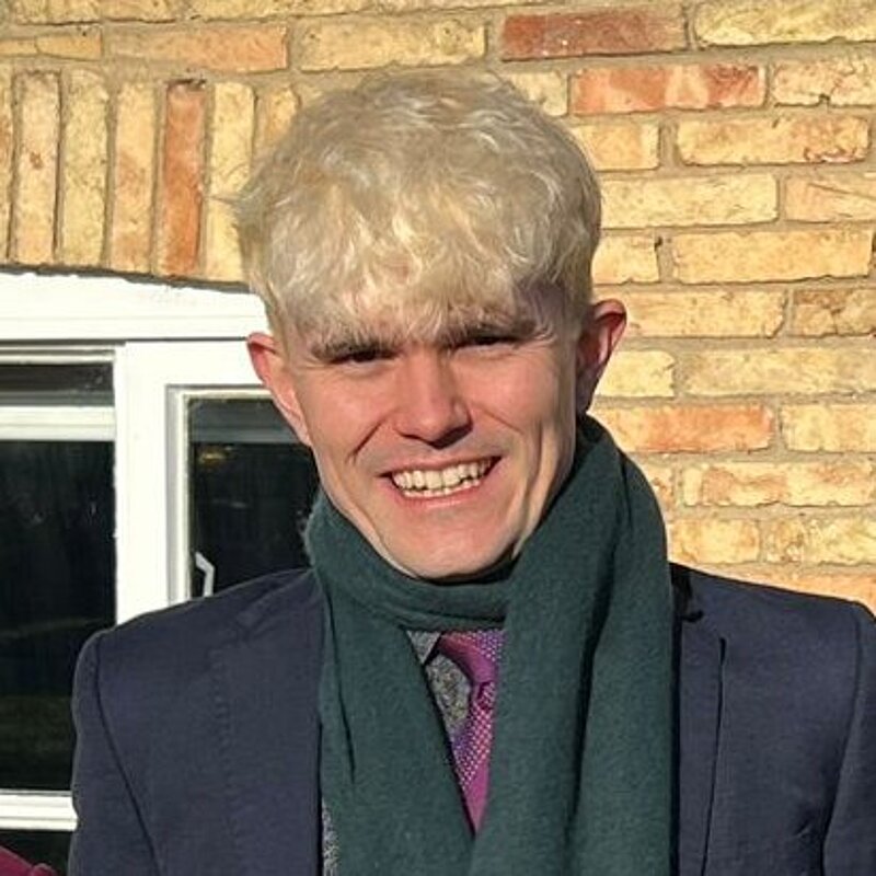 Tom Hawker-Dawson