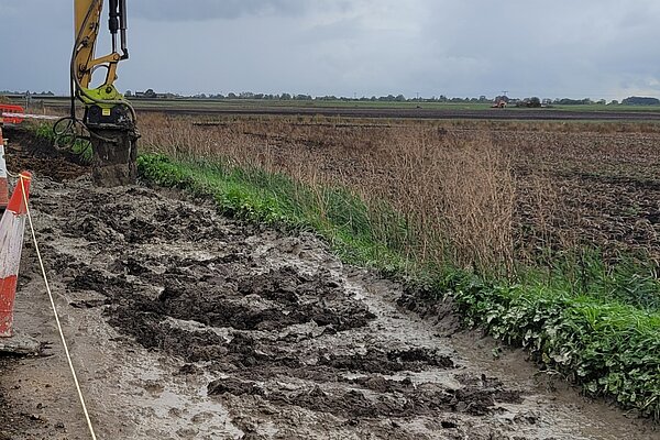 'Deep soil mixing’ being conducted at Cambridgeshire County Council’s soil-affected roads trial site